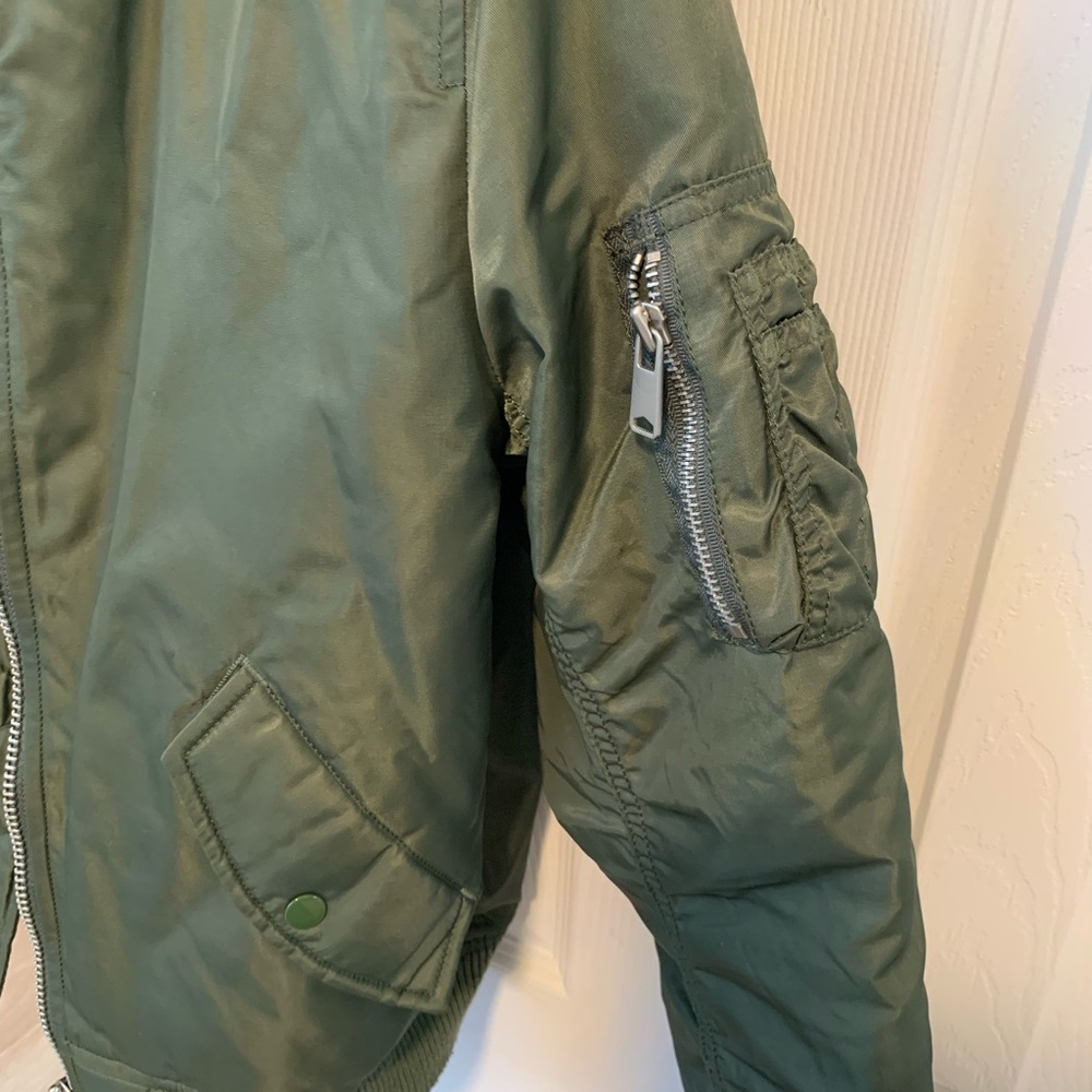 Bomber jacket - Picture 4 of 7